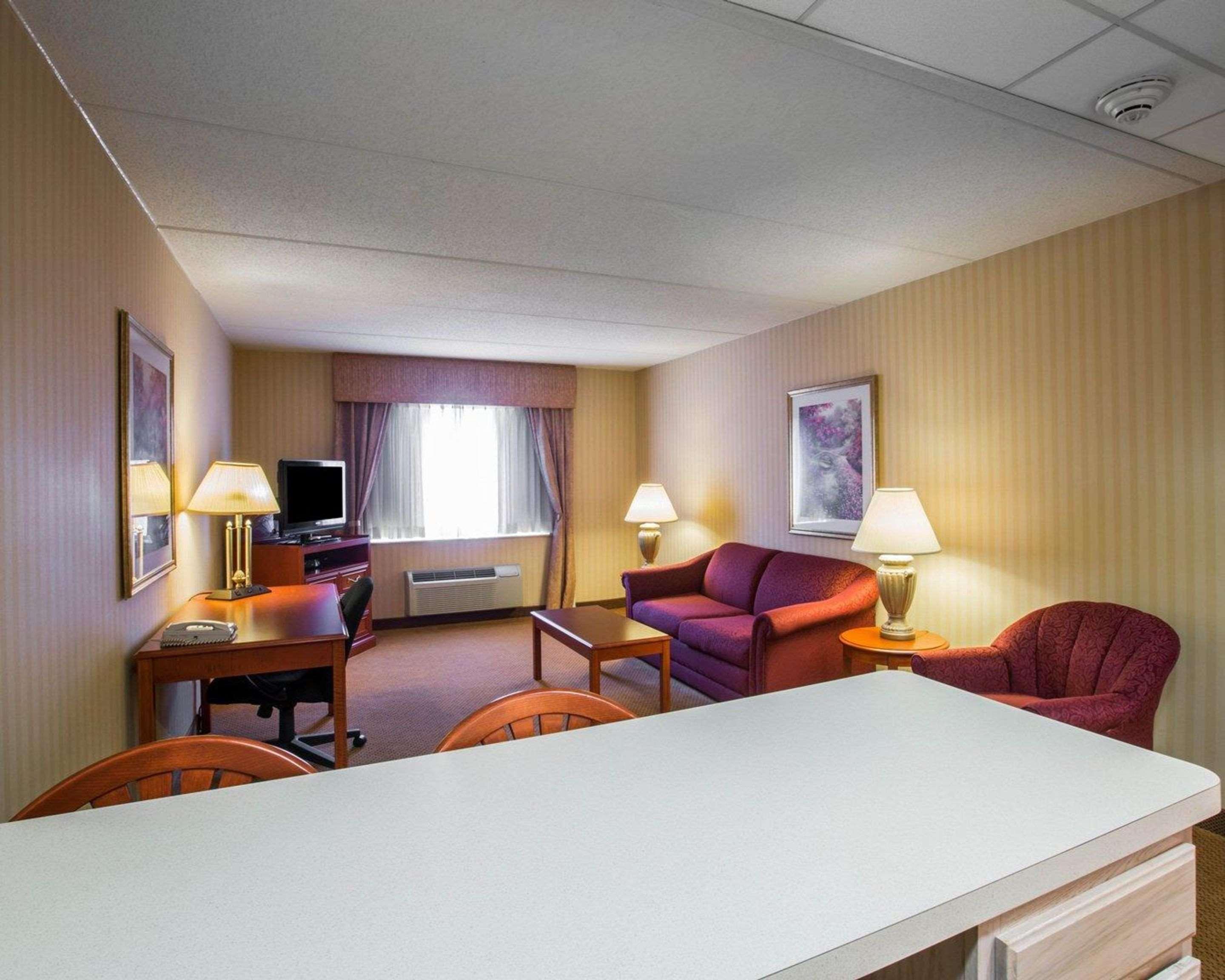 Holiday Inn Express & Suites Hawthorne - Elmsford North By Ihg Bagian luar foto