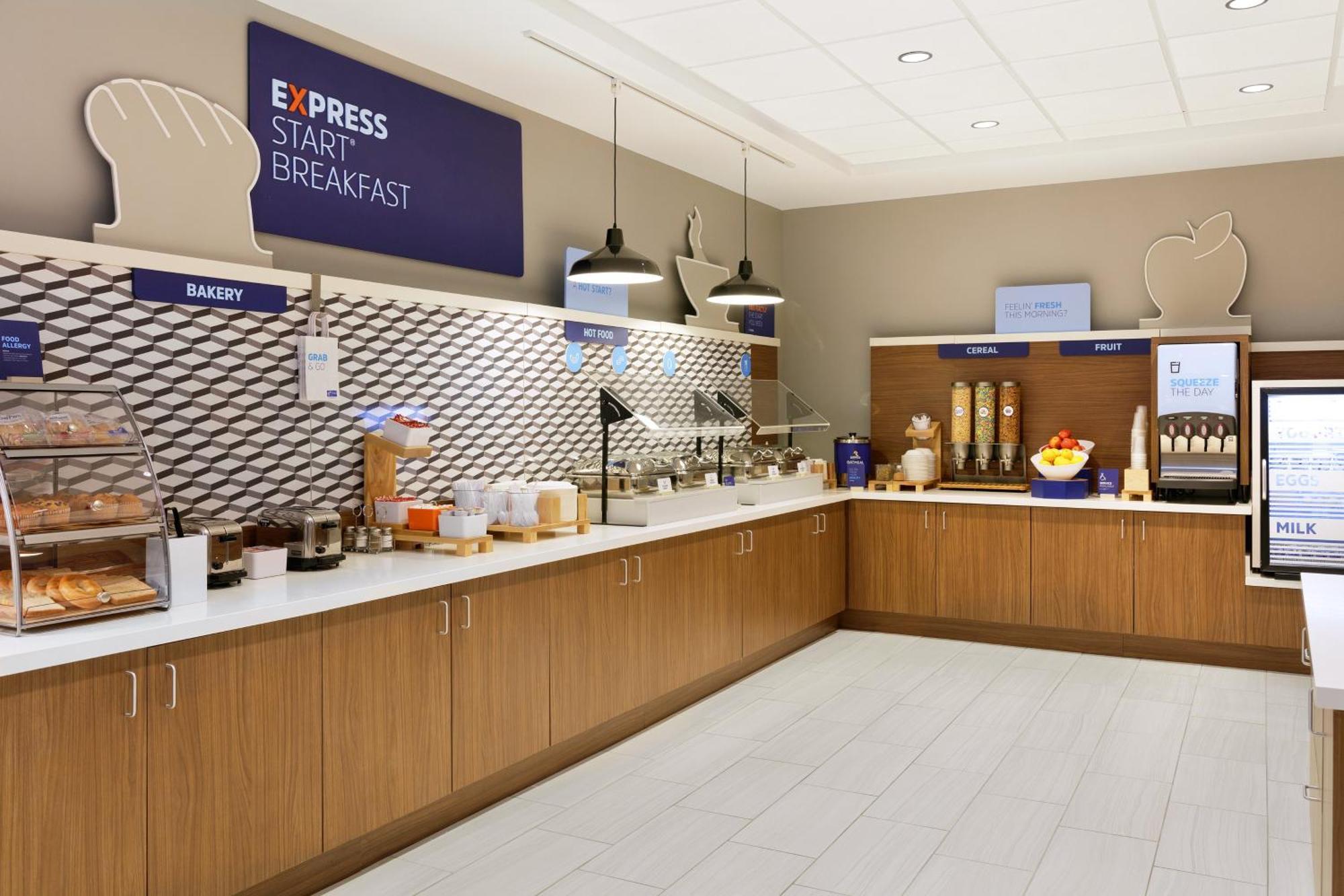 Holiday Inn Express & Suites Hawthorne - Elmsford North By Ihg Bagian luar foto