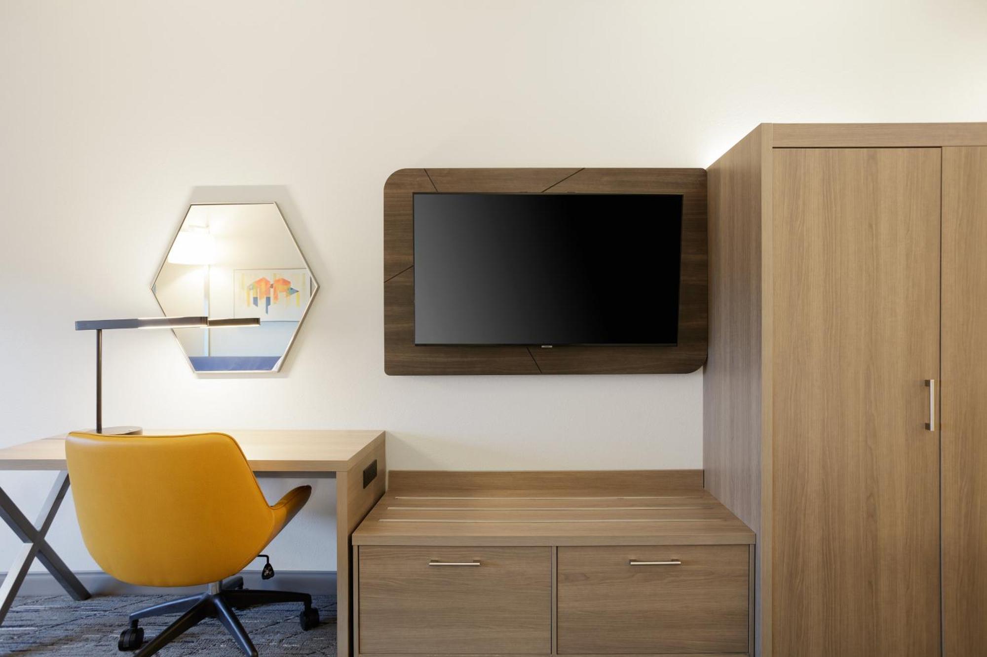 Holiday Inn Express & Suites Hawthorne - Elmsford North By Ihg Bagian luar foto